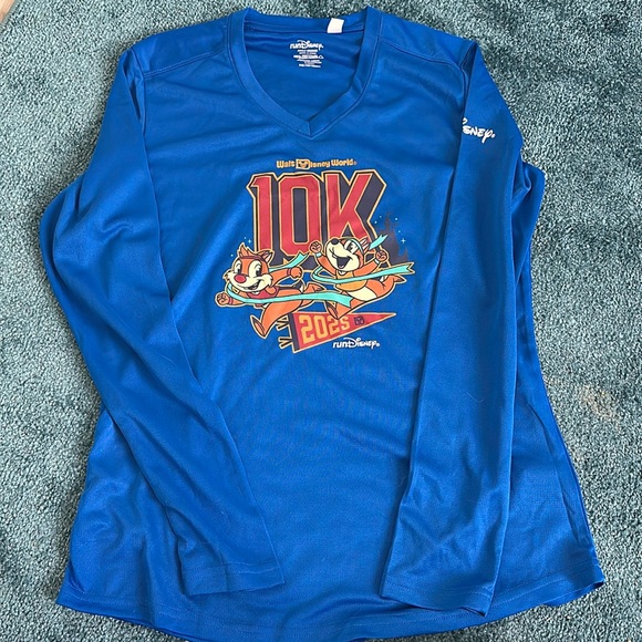 Tops - 2025 Walt Disney World 10k Race Shirt